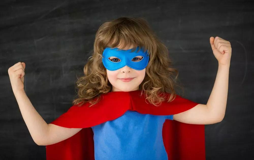 给孩子游泳的正确方法,孩子游泳训练计划安排