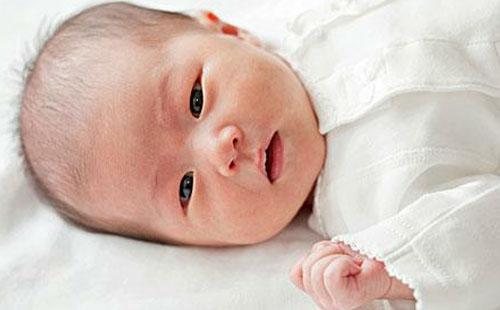 新生儿黄疸正确护理方法,新生儿黄疸在家处理