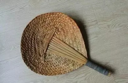 水烛食用方法,水蜡烛的芯可以做菜吃吗