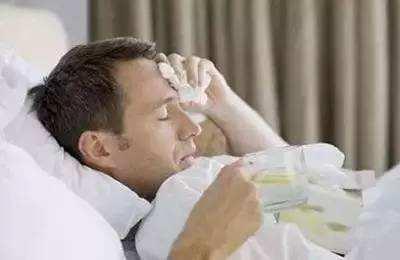 男子乱用伟哥的副作用,男性服用伟哥导致死亡