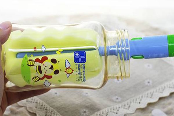 奶瓶时间长了怎么清理,奶瓶怎么清洁最干净