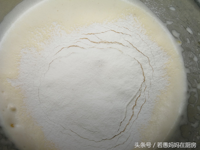 家庭版小蛋糕怎么做松软香甜,香喷喷的蛋糕