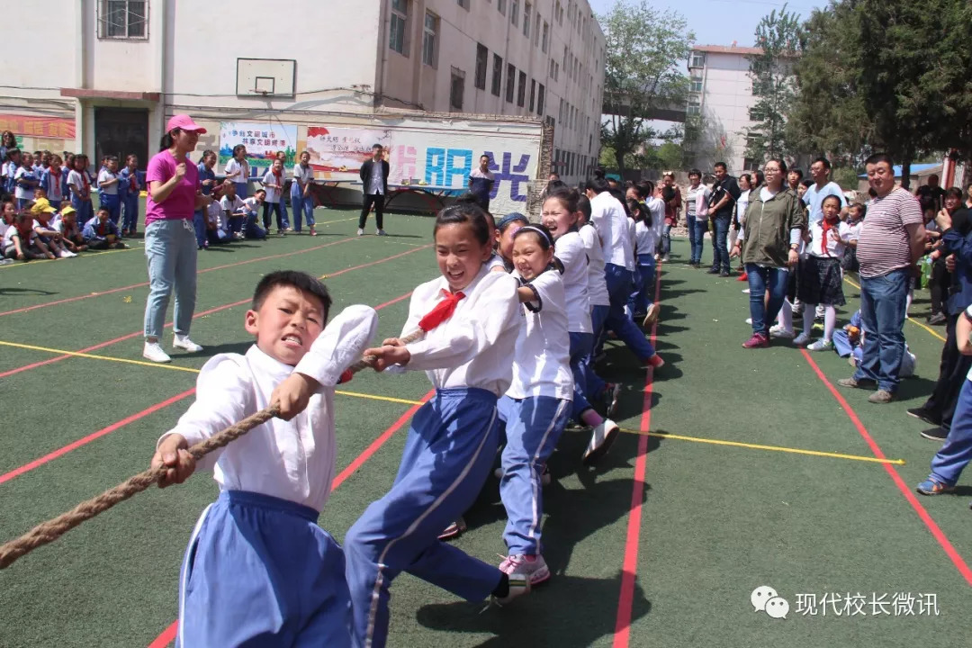 「聚焦」幸福满满的杏东小学——与太原市杏花岭区杏东小学校长耿凤红谈幸福