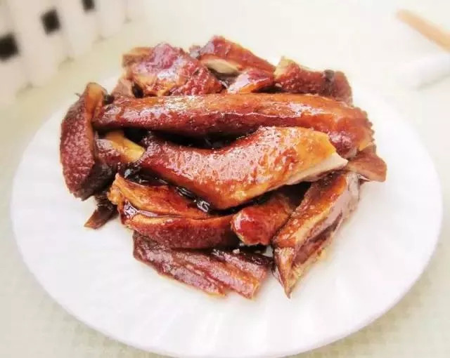 “我太难了！”今天没有一只鸭子能活着走出广西