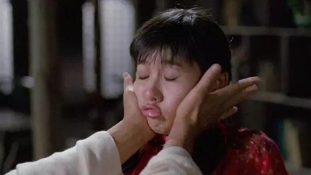 她是最清纯版的苏妲己,她被称为最清纯的女星