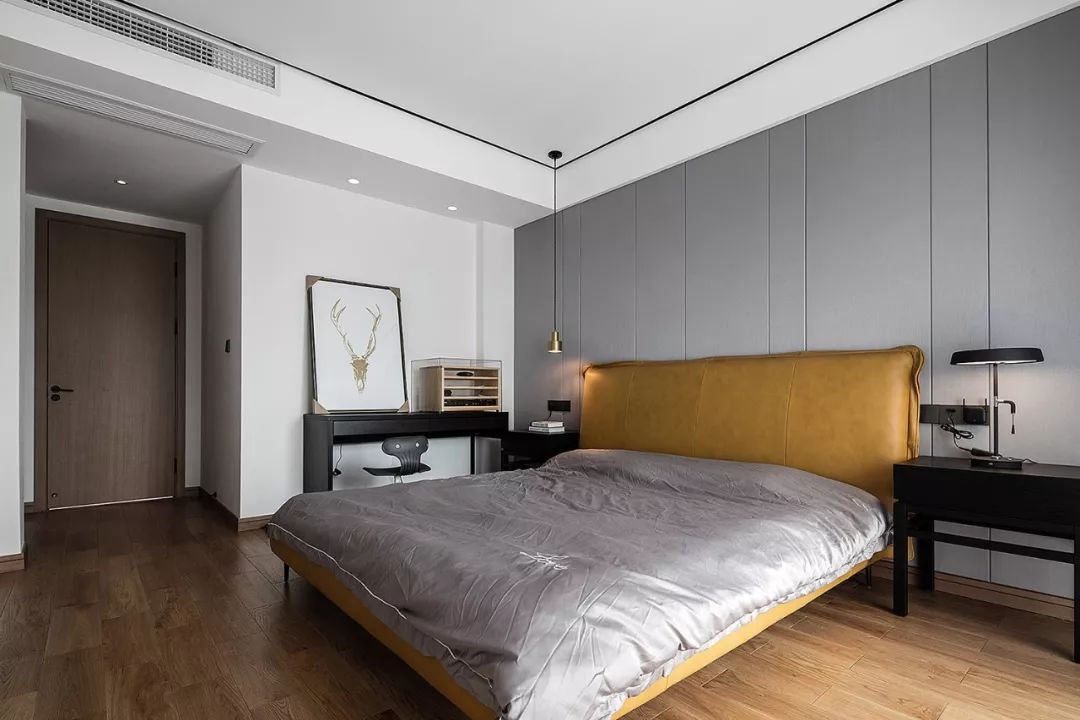 100平米电视墙现代简约风格效果图,好看的投影电视墙