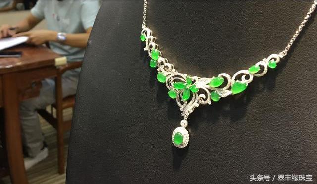 珠宝首饰不一定要买贵的，要买适合自己的，美女这条锁骨链怎么样