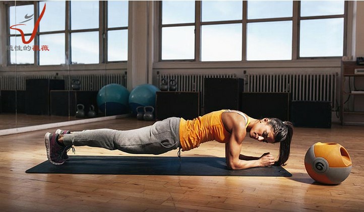 大姨妈期间运动怎么增多月经量,大姨妈少经期适合做什么运动