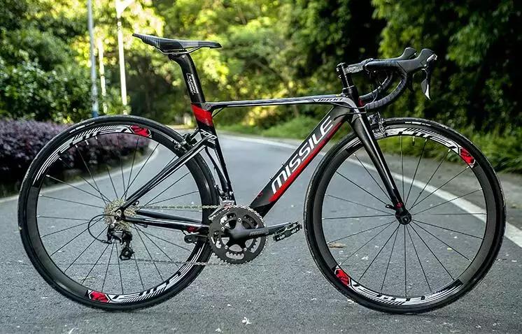 新手公路车上下班通勤推荐,既便宜又好的入门公路车推荐