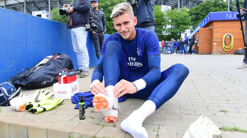 门将战术革命？全欧洲都在看这家德乙俱乐部的“疯狂实验”