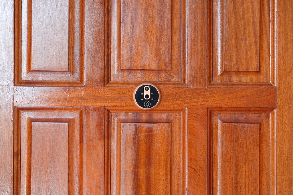 具备人脸识别和猫眼抓拍的智能锁,斑点猫s200和s200pro区别