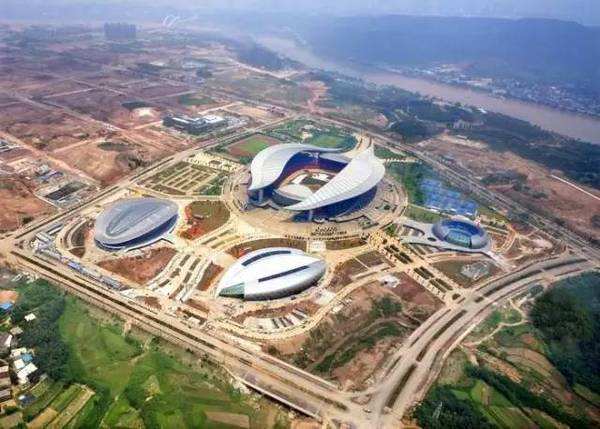 因为广西口音被吐槽,广西最奇怪的四座建筑