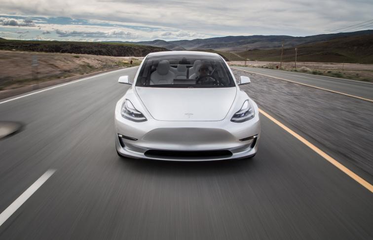 马斯克私有化特斯拉,马斯克不靠特斯拉会挣钱嘛