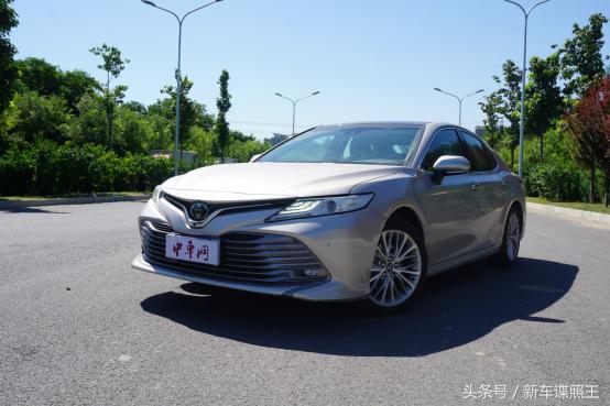 2021款凯美瑞2.5g豪华版试驾视频,2022款凯美瑞2.5g豪华版试驾视频