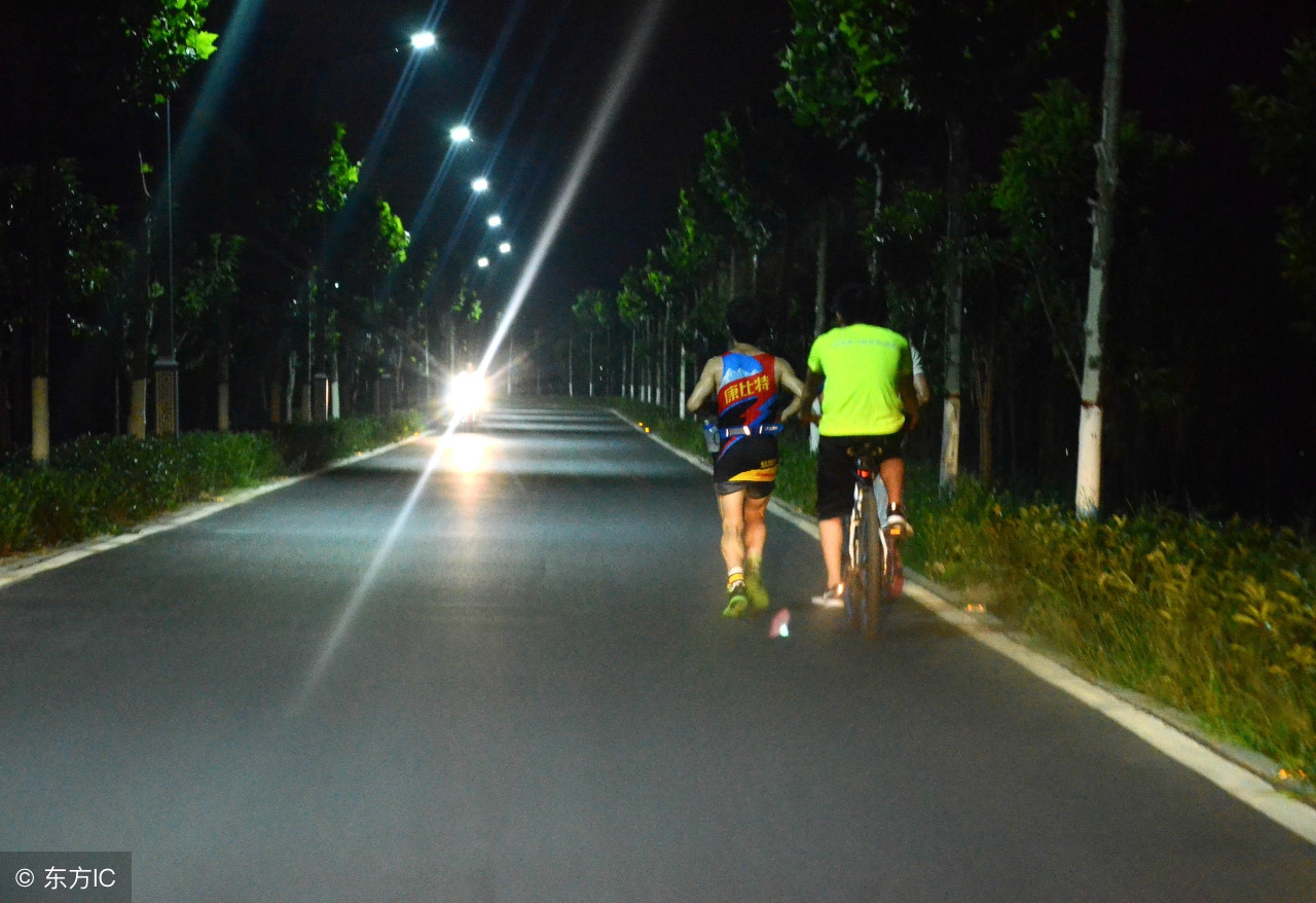 晨跑夜跑到底什么时候跑最好,晨跑和夜跑的最佳时间