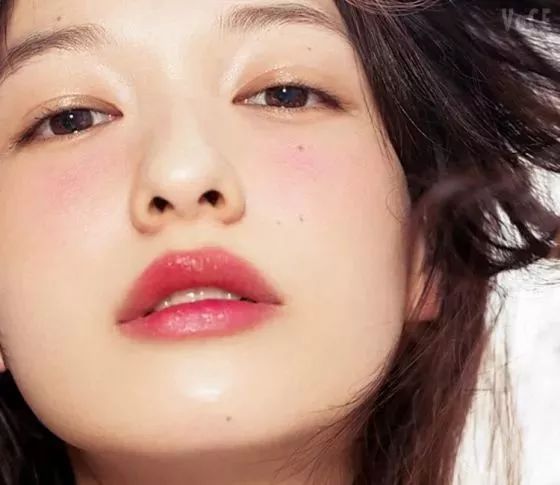 哪款唇釉适合大干唇,2020春夏唇釉最火的几款