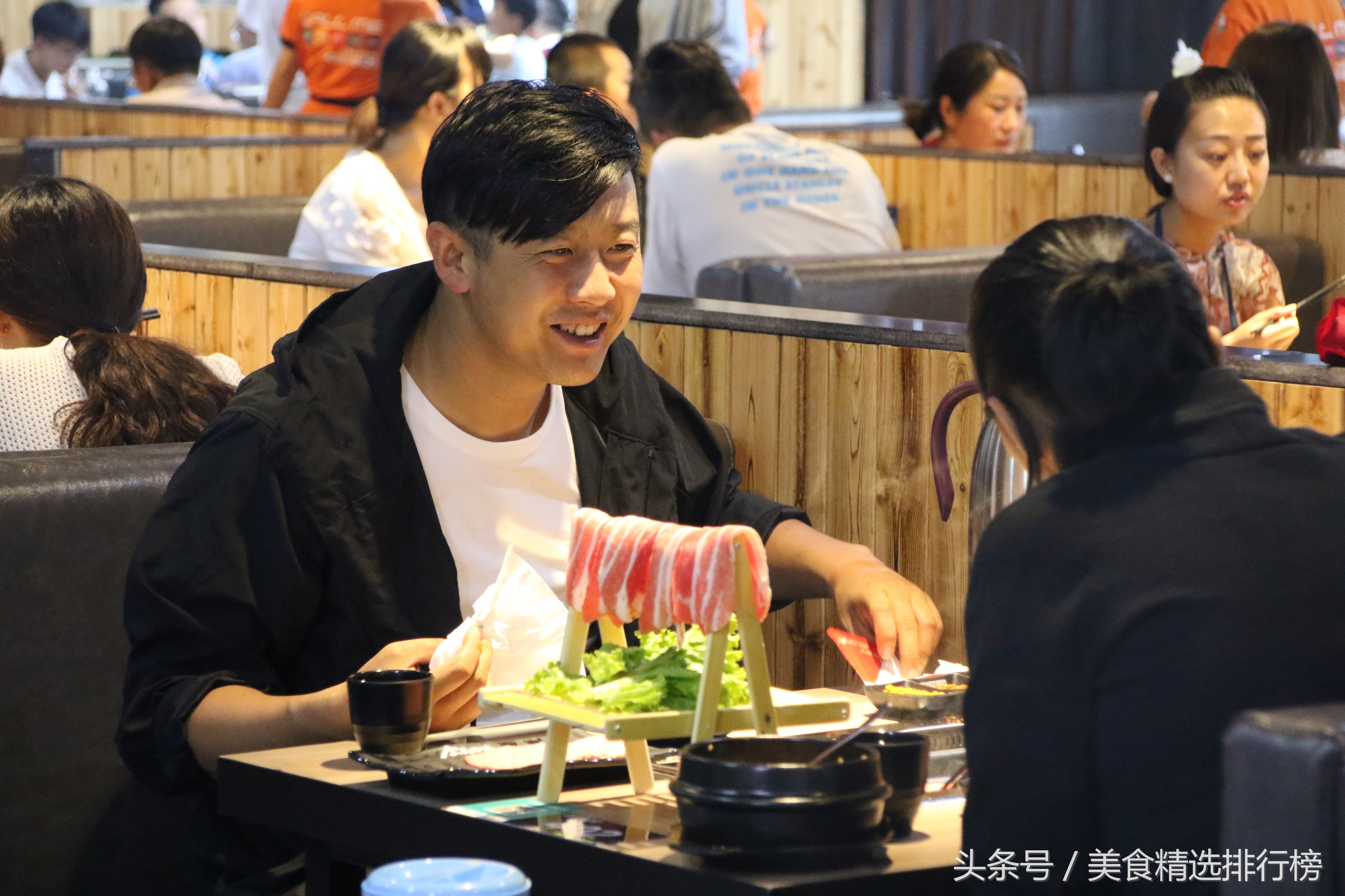 鍙櫨鍙儰鑲夎タ瀹佸簵,璁ょ湡鍚冮キ鏂扮枂鑷姪鐑х儰