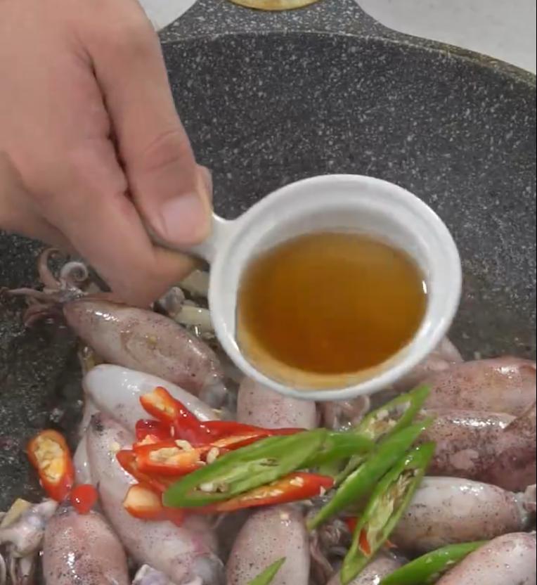 海兔子墨鱼仔家常做法,海兔子美食制作全攻略想学就来看