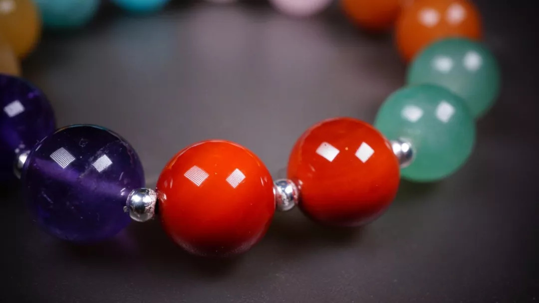 论色彩搭配,串珠色彩搭配高级感