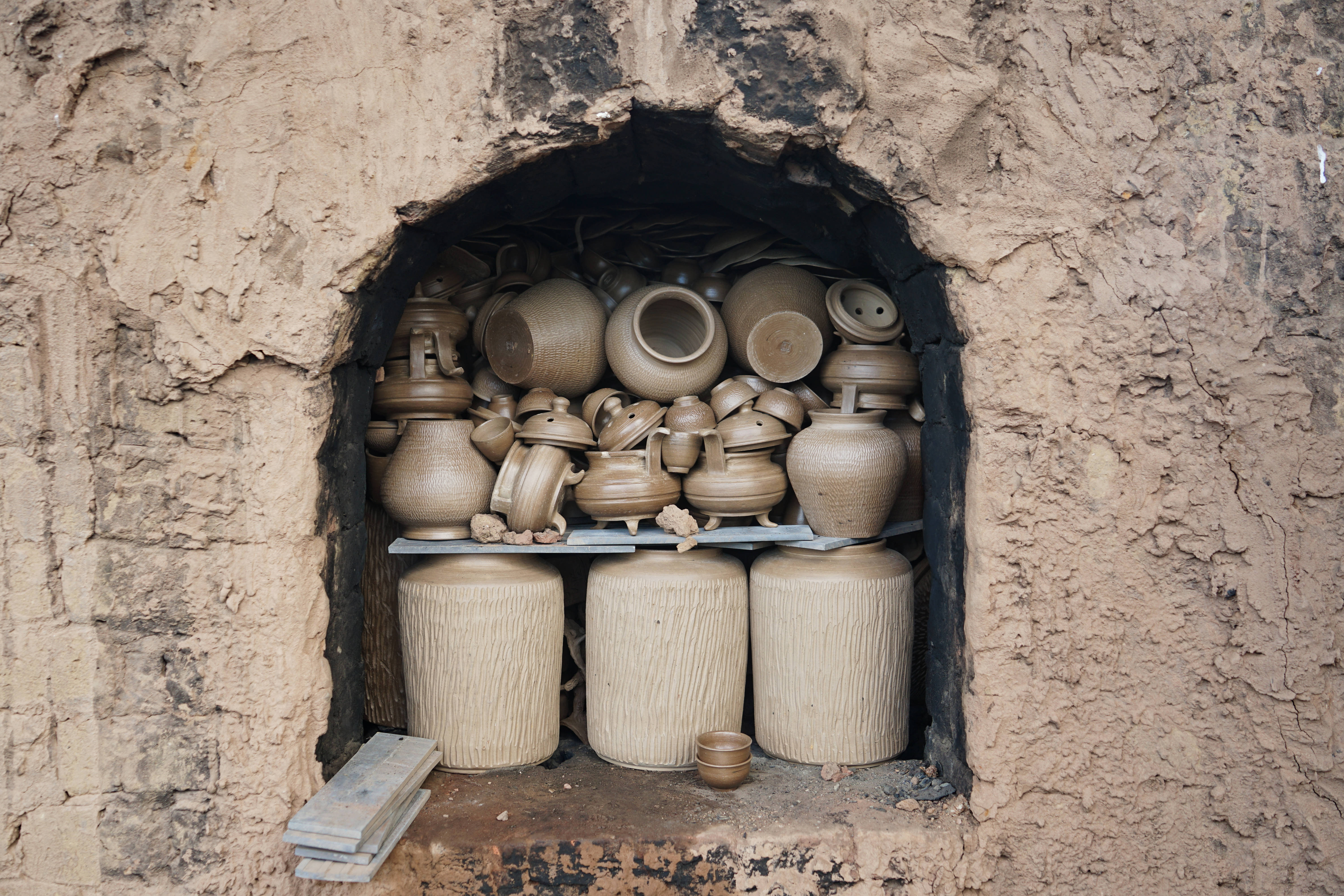 黑陶的前世今生：5000年古文明技艺把泥土炼成“黑金”