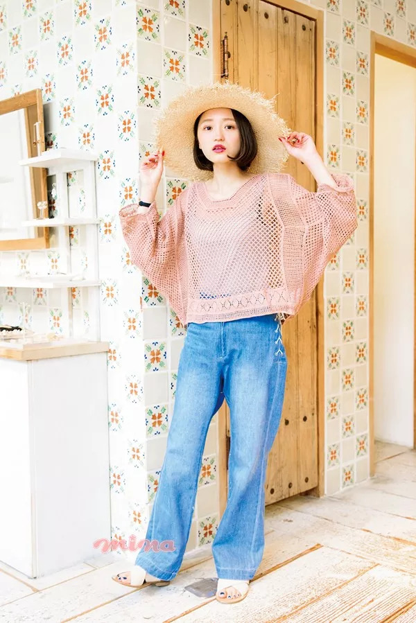 搭配｜这条裤子太秀了吧？百搭时尚还显腿长推荐牛仔阔腿裤的16套搭配