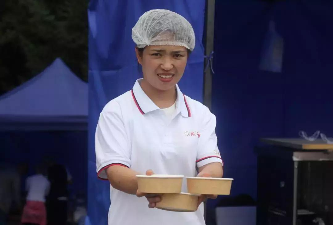 鍝堝皵婊ㄩ┈鎷夋澗缇庨澶т細,鍝堝皵婊ㄩ┈鎷夋澗瀹岃禌缇庨