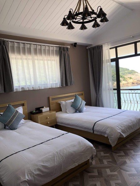 舟山东沙海滨浴场和南沙海滨浴场,追着太阳的脚步去台州