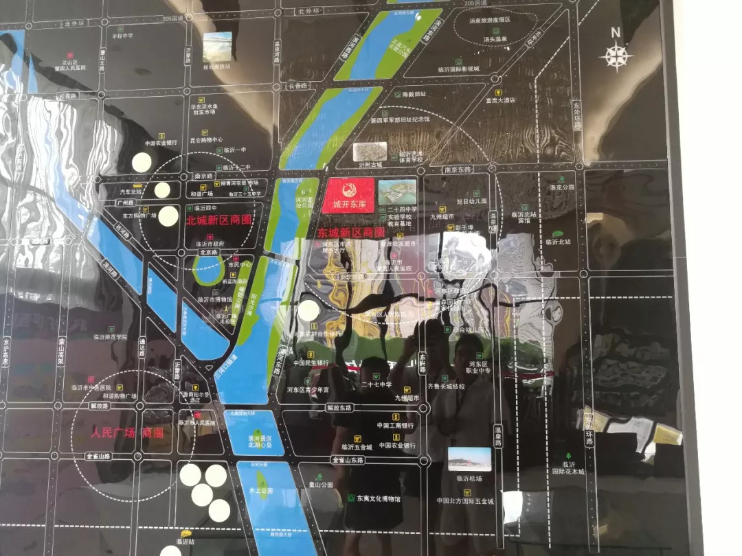 临沂公寓新地标，5米河景Loft，一手专访「城开东岸」