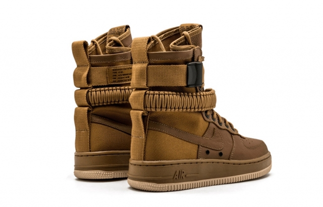 可以使自己体育变好的黑科技球鞋,你知道球鞋上的细节吗