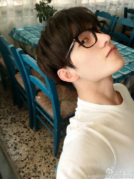 刘昊然和杨洋傻傻分不清,刘昊然和杨洋对比照片