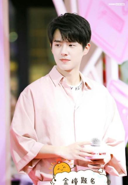 刘昊然杨洋同框,刘昊然谈杨洋