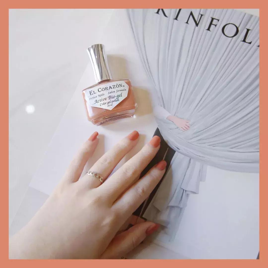 磨砂黑色甲油,甲油胶新手平价推荐试色