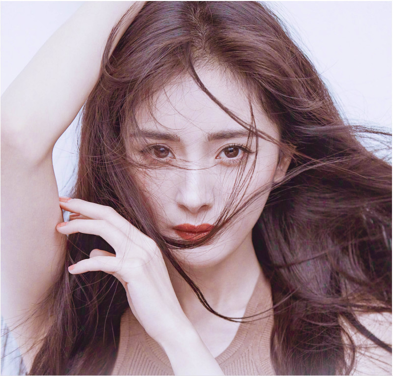 杨幂被碰瓷？动漫剧情暗指脚臭粉丝不满道歉：想红就踩别人