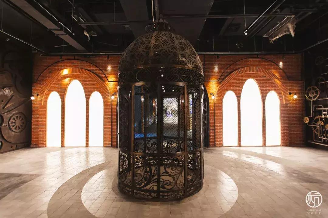 实拍大悦城！傲娇小公举“Molly”带你揭秘！