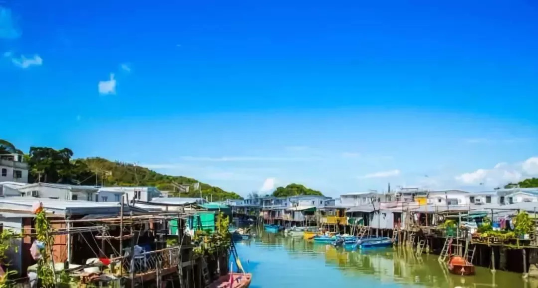 成都去香港坐飞机还是高铁划算,成都坐动车直接到香港攻略