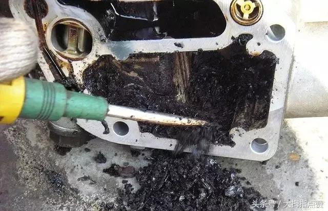 清除汽车积碳最好的办法,清理汽车积碳有几种方法