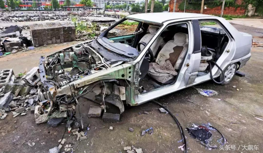 汽车开多少年就属于报废车,汽车开多少年报废比较好