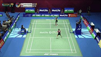 初学者打羽毛球正确的打法,初学者打羽毛球的正确打法