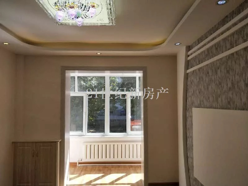 石河子精装修房出售,石河子房源三室一厅