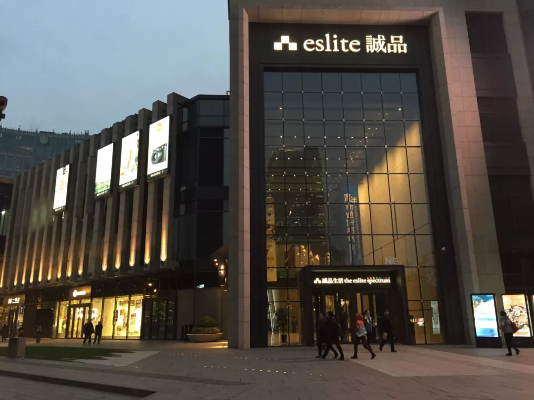 人气爆棚的新商场,人气爆表的商业项目