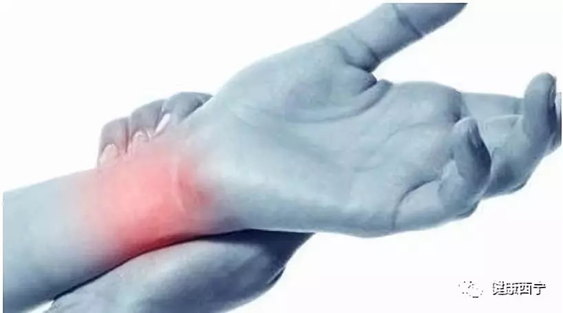 手腕僵硬如何改善关节灵活度,健康手腕疼怎么缓解
