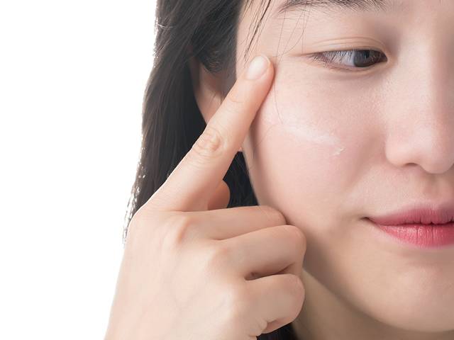 长斑的初期应该怎么解决呢,长斑不可怕用错方法才可怕