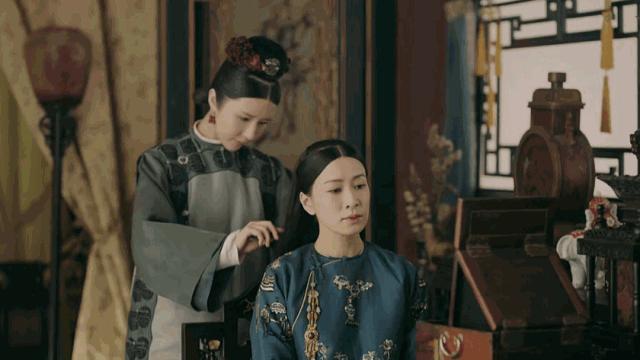 贝嫂和小贝早期采访,贝嫂和小贝相差几岁