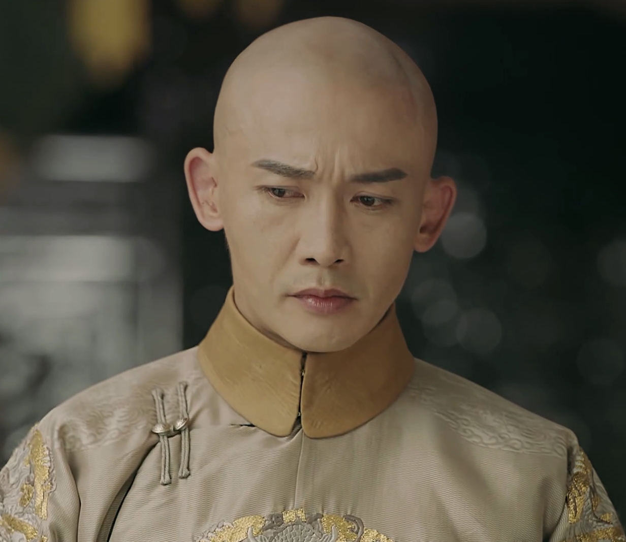 乾隆年间朝珠,乾隆皇帝的朝珠值钱吗