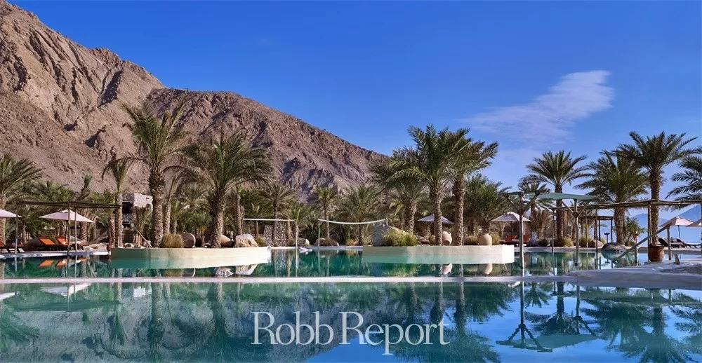 带你看世界的酒店,东方甄选看世界酒店