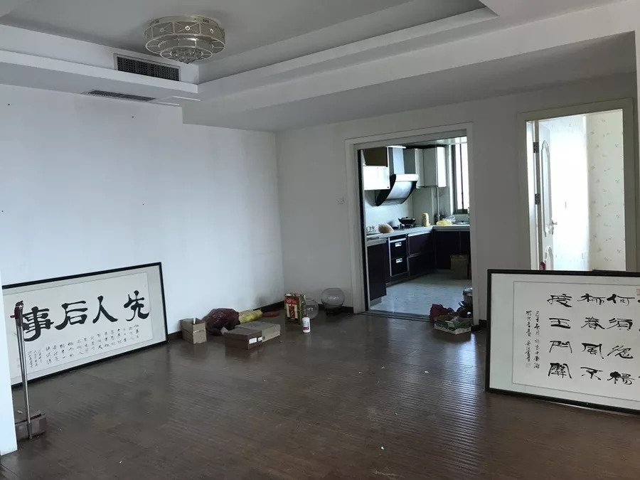 决胜执行难法院在行动,决胜执行难共有房屋拍卖