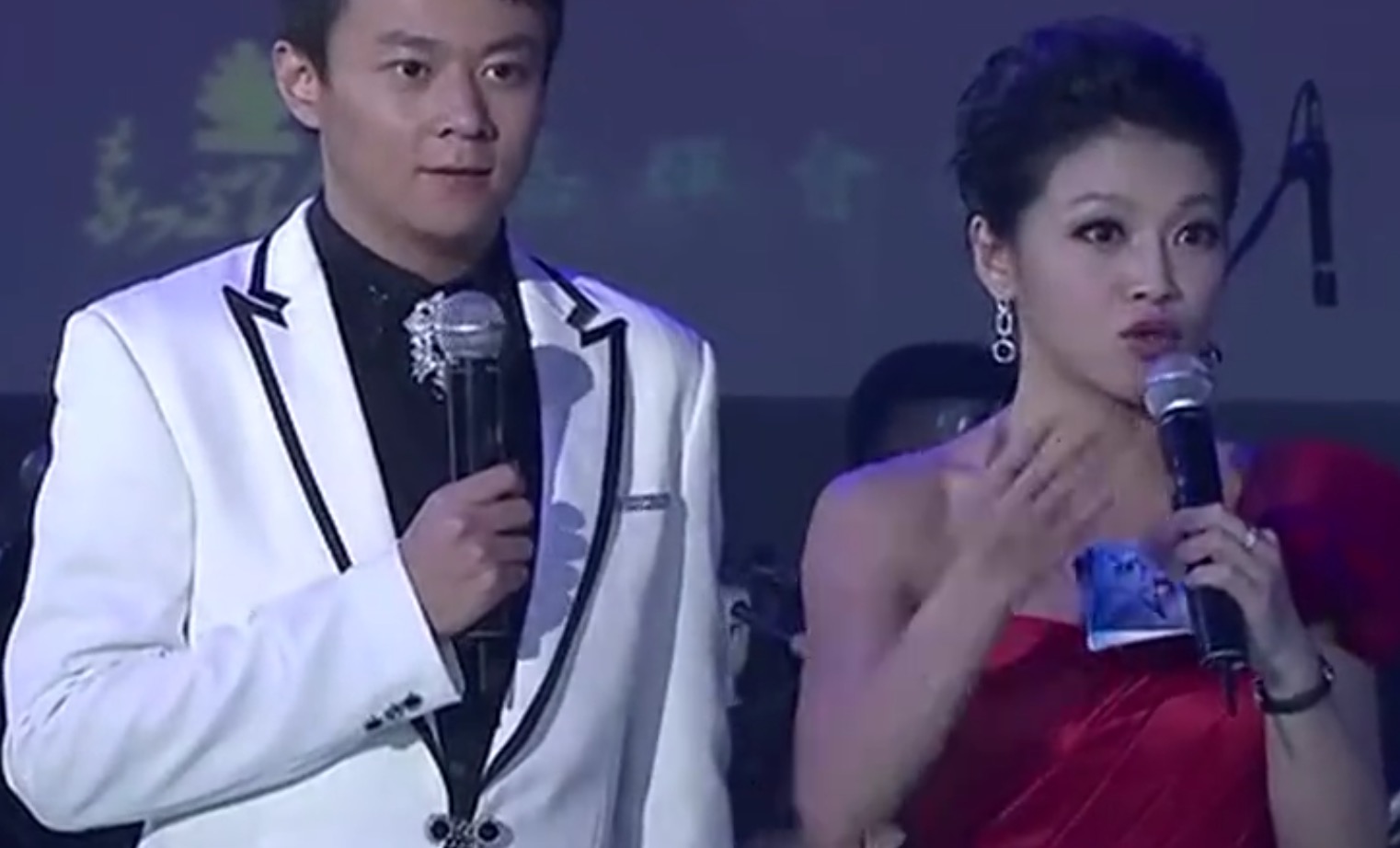 歌唱比赛选手迟到,选手迟到李谷一愤然离场