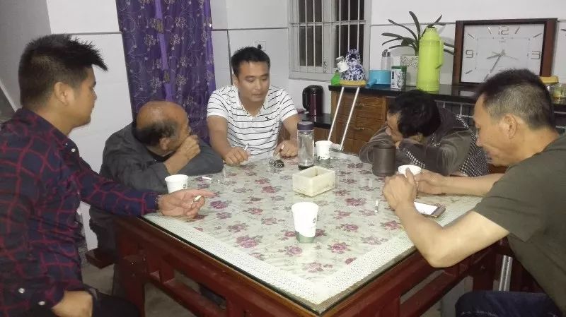 拆违治乱工作,扫黑除恶整治村干部问题