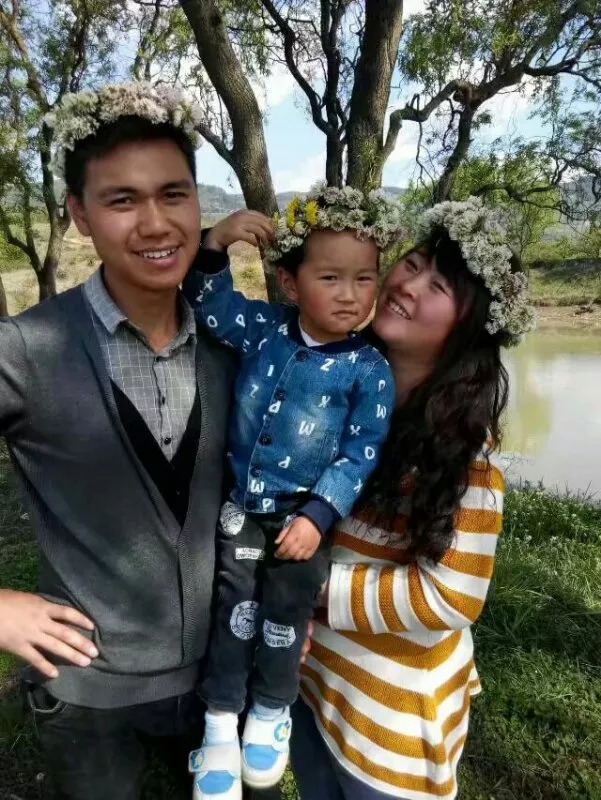 涓轰簡鐖辨儏缈诲北瓒婂箔,涓轰簡鐖辨儏鎶崋鏂╂鐮ョ牶鍓嶈