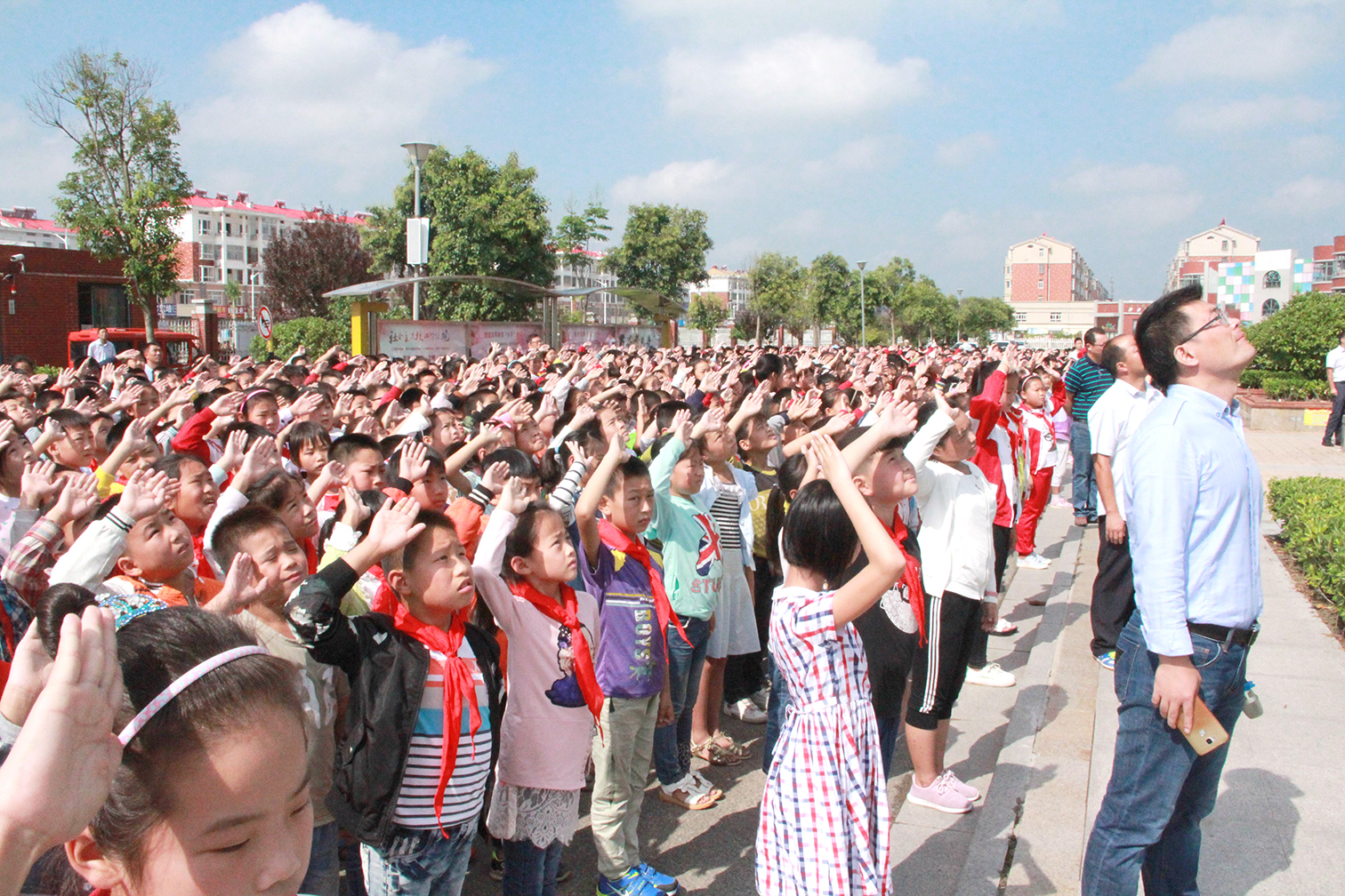 创新育人模式提高育人质量,创新教育理念